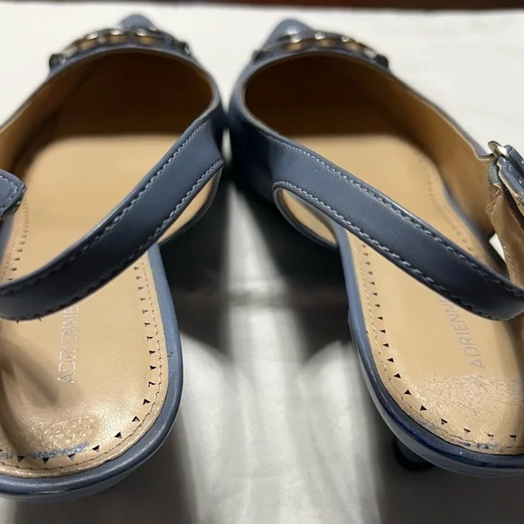 Adrienne Vittadini blue sling backs - Picture 5 of 6